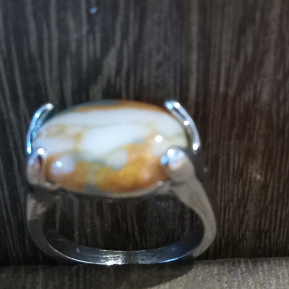 Jewelry - Silver Tone Ring with Multicolor Stone